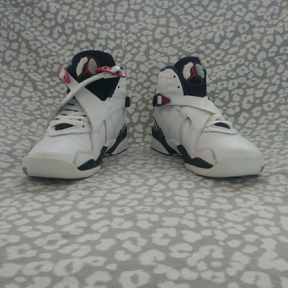 Jordan retro 8's bugs bunny (alternatives)